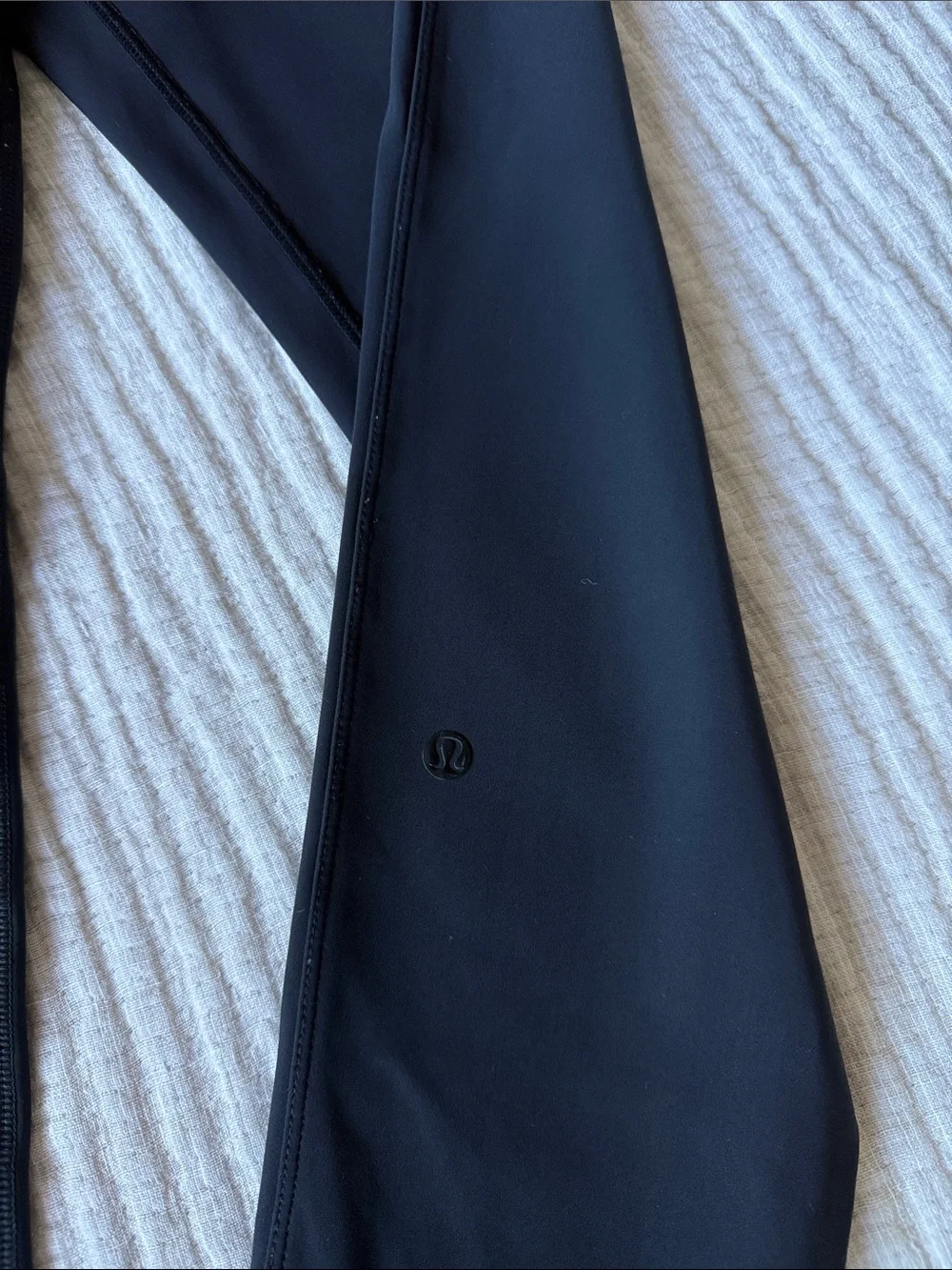 lululemon Mid Rise Women's Black Straight-Leg Drawstring Pants Vintage Style